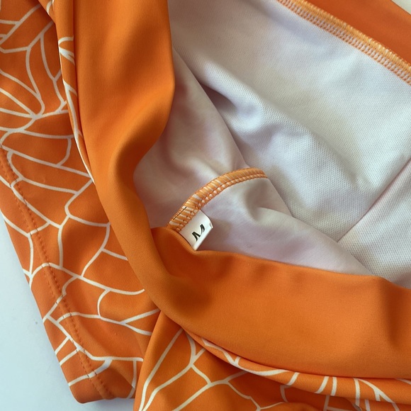 Boy Short Orange Bikini Set - Picture 4 of 4